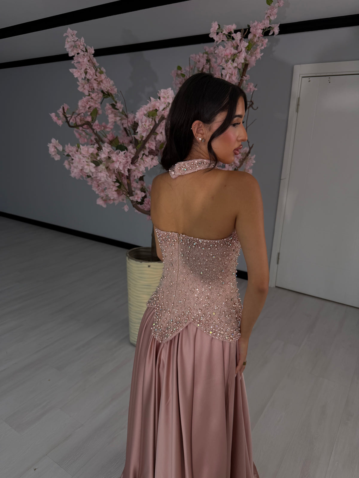 Asena dress pre order 23/10 available