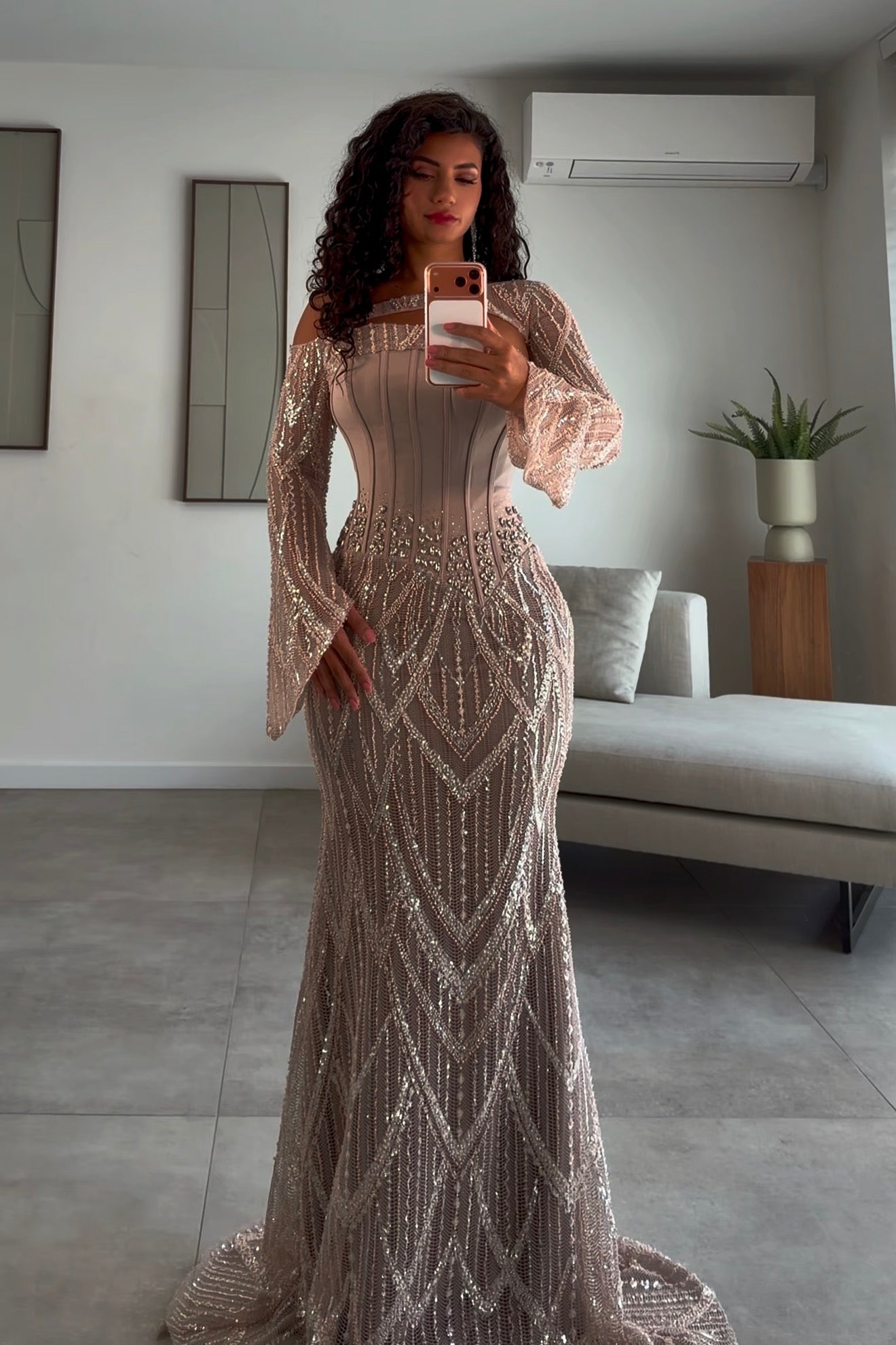 Ziara dress beige