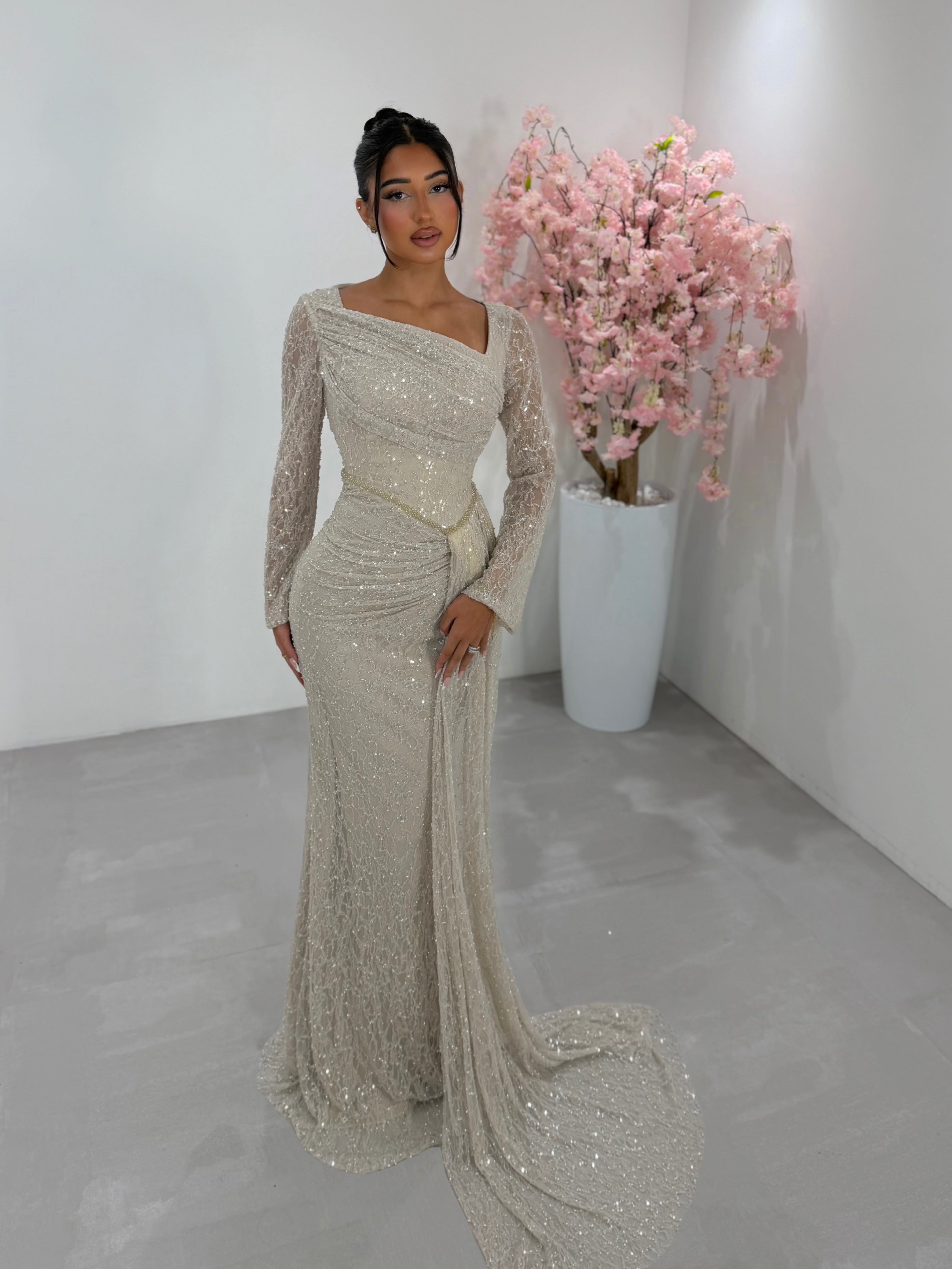 Eda dress soft beige