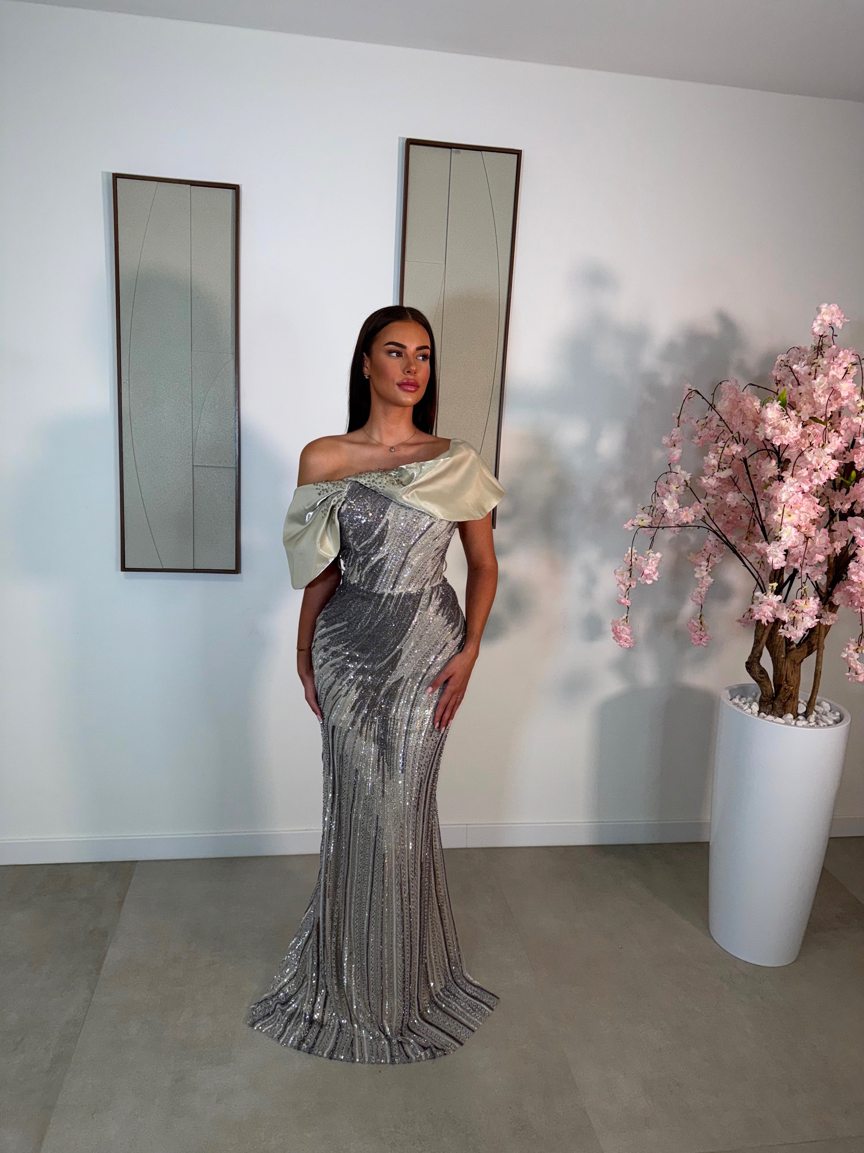 Das Safina-Kleid Premium